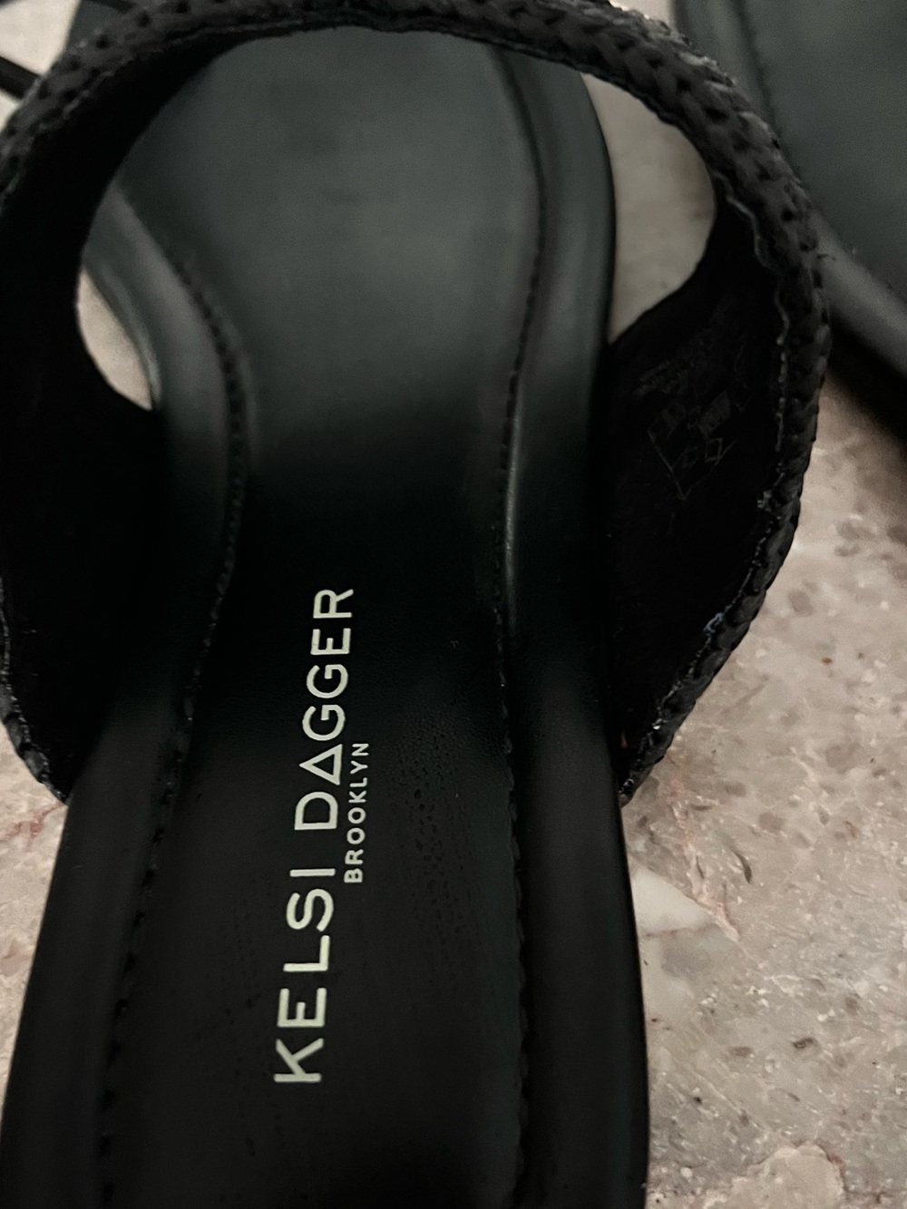 Kelsi Dagger Black and Natural Woven Toe-Loop Slide Sandals - Picture 4 of 4